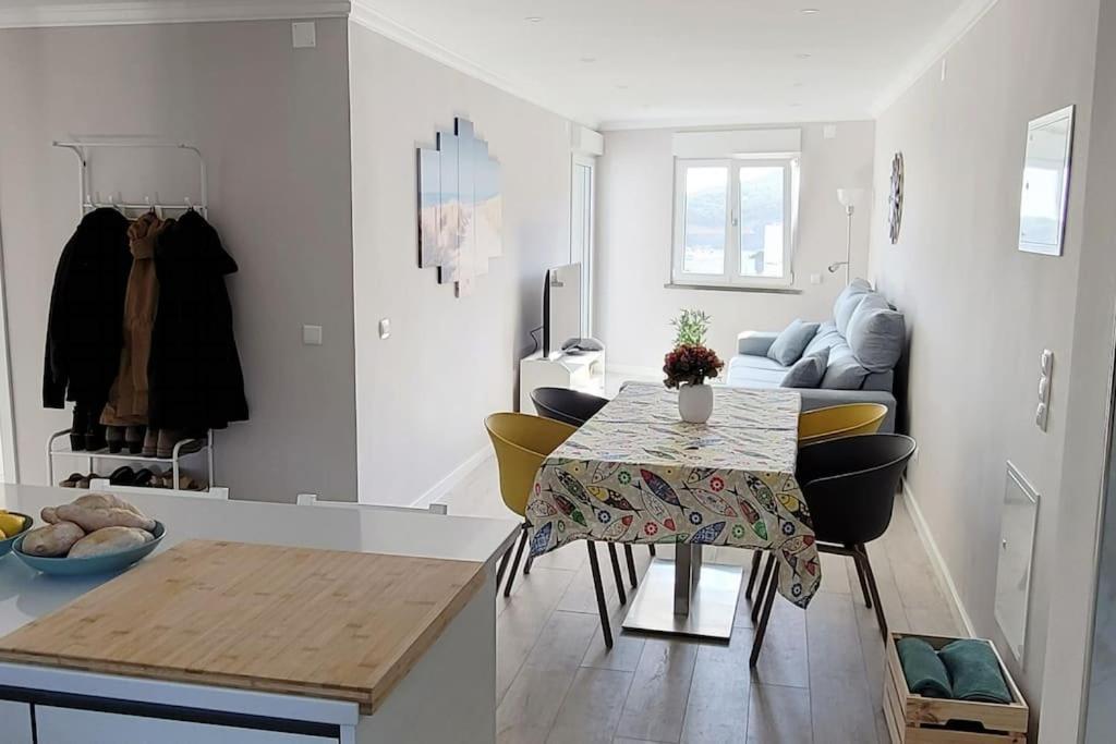 *Sea View* New 3 Bedroom Apt With Free Parking Sesimbra Exterior photo